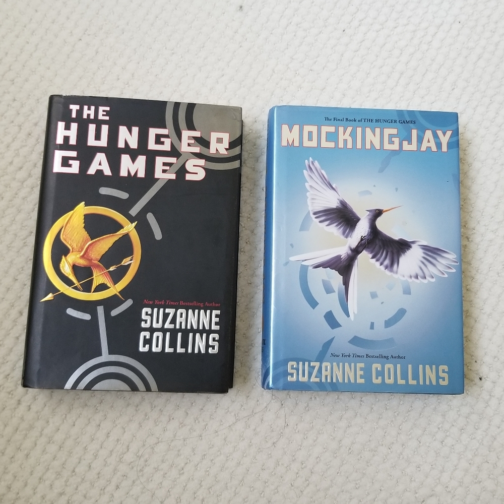 Pre-owned Hunger Games 2-Books